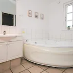 8 Person In Aabenraa-by Traum * Løjt Kirkeby